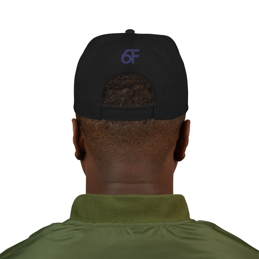 Embroidered Black Snapback Hat — Minimal Flat-Brim Streetwear Cap